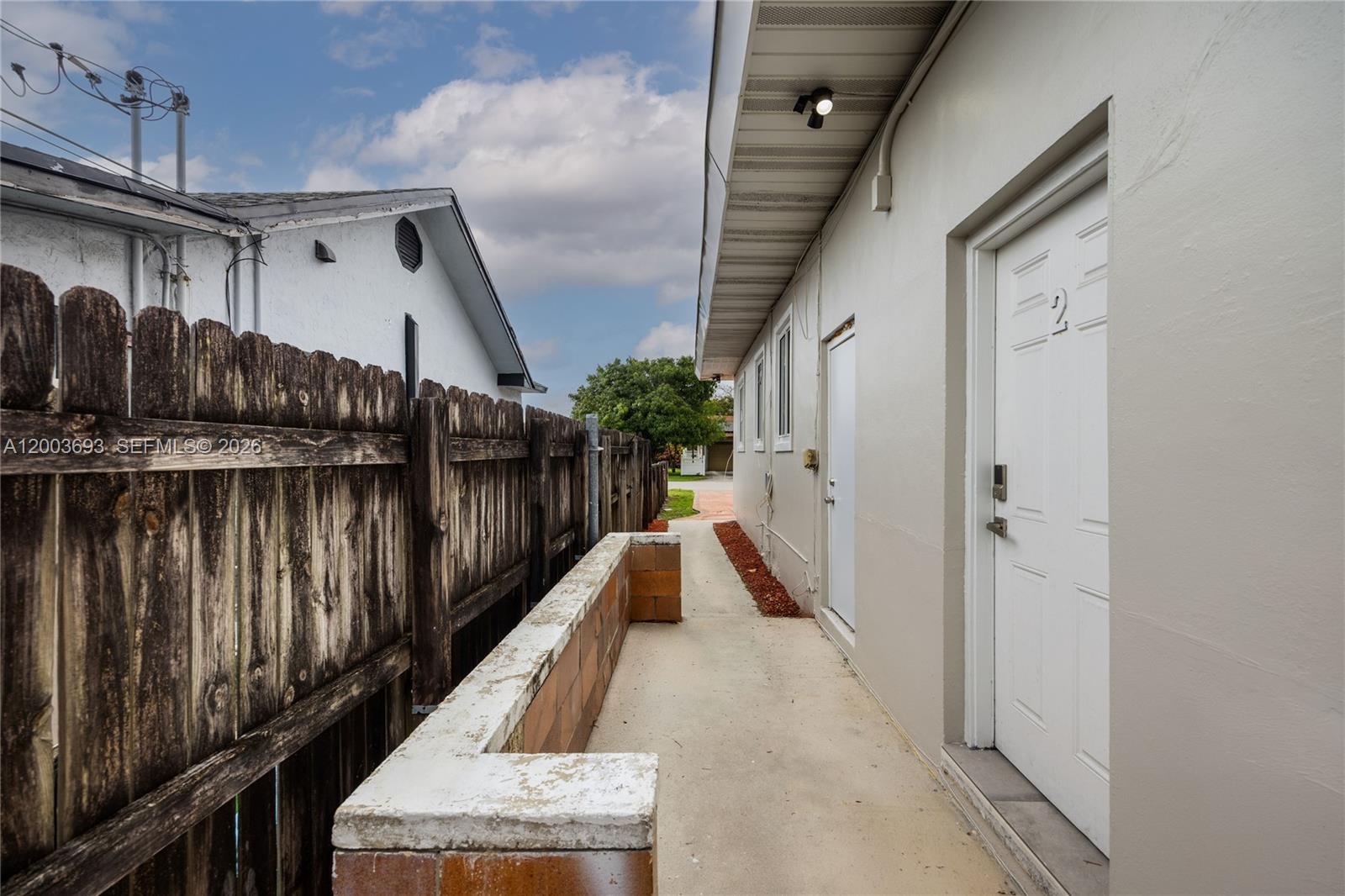 HOLLYWOOD PARK - Residential Income