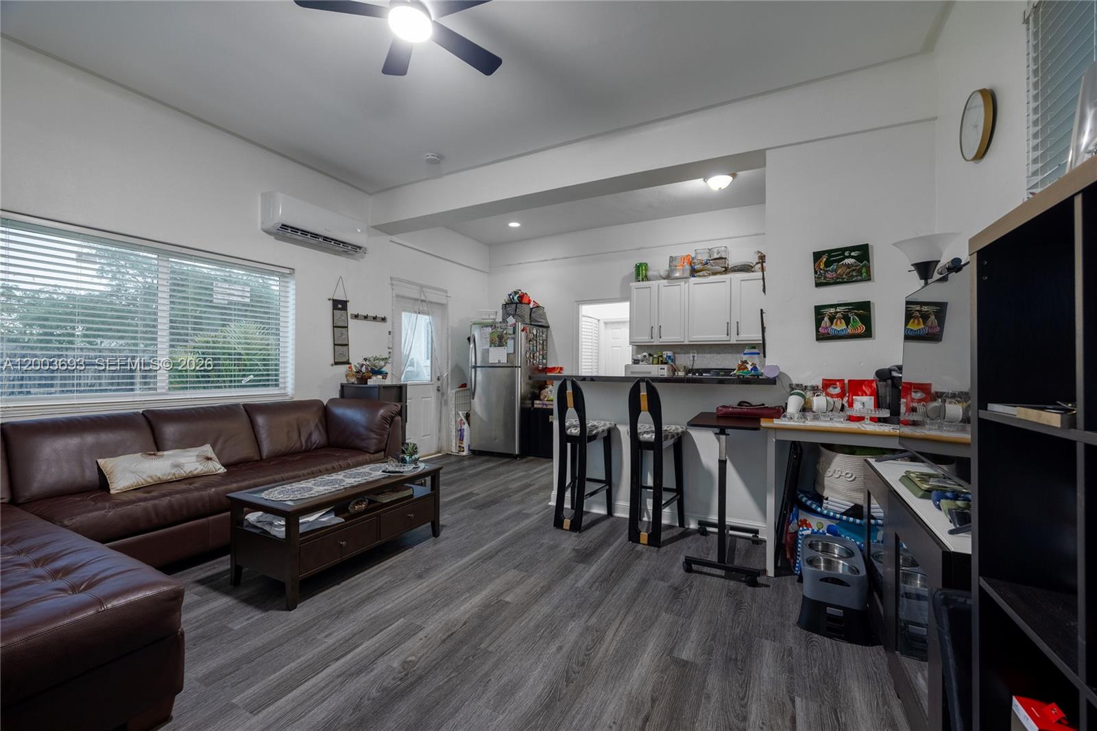 HOLLYWOOD PARK - Residential Income