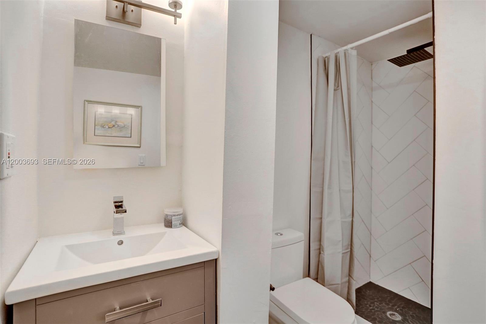 HOLLYWOOD PARK - Residential Income