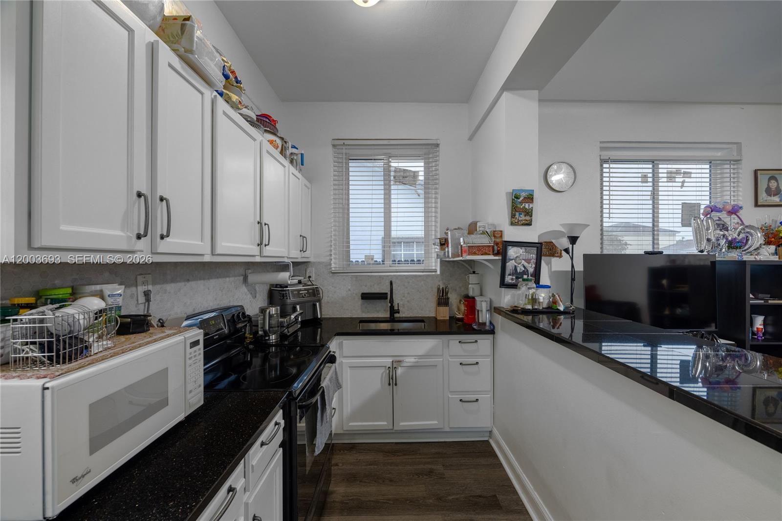 HOLLYWOOD PARK - Residential Income