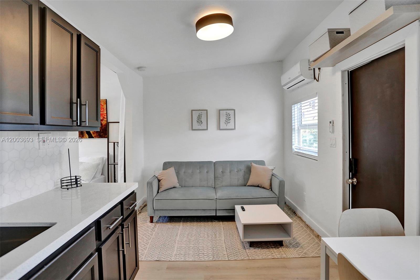 HOLLYWOOD PARK - Residential Income