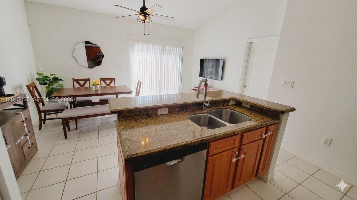 FOREST LAKES COUNTRY GARD - Residential