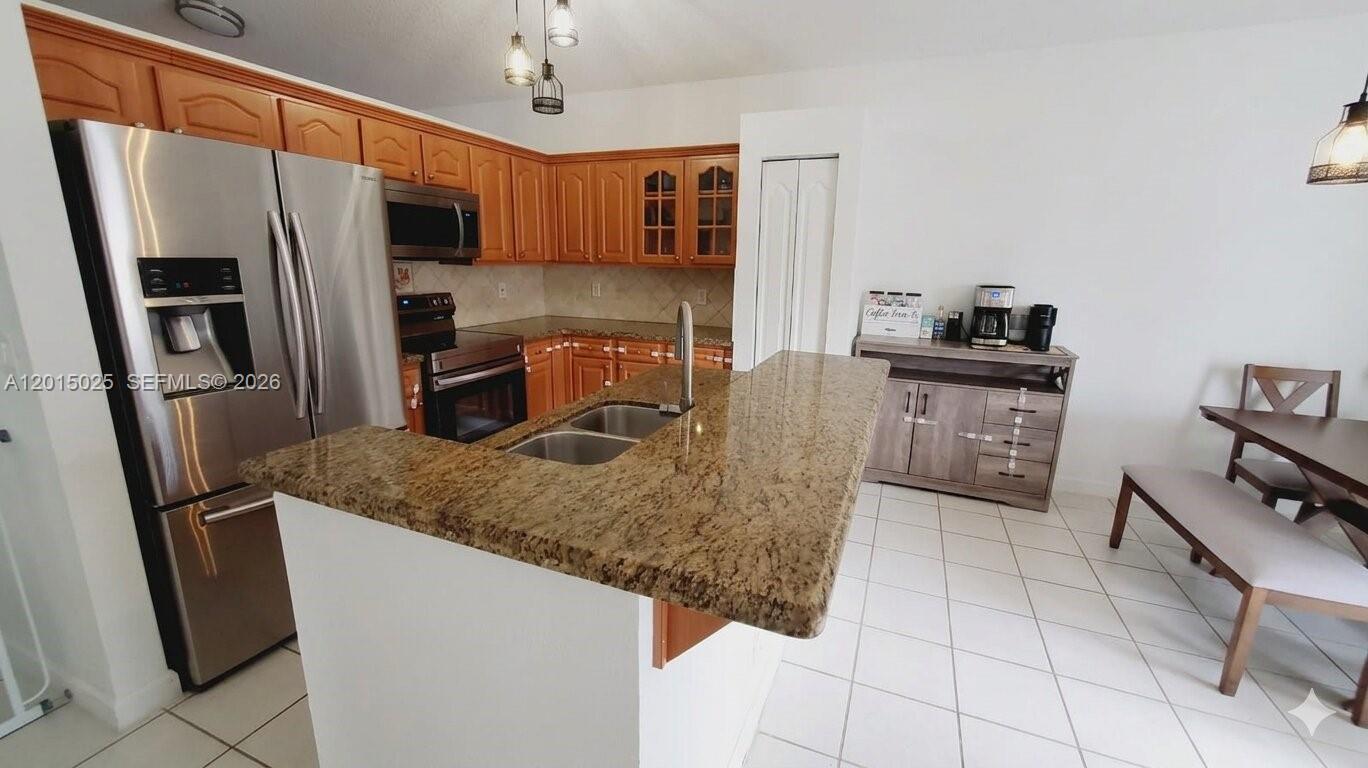 FOREST LAKES COUNTRY GARD - Residential