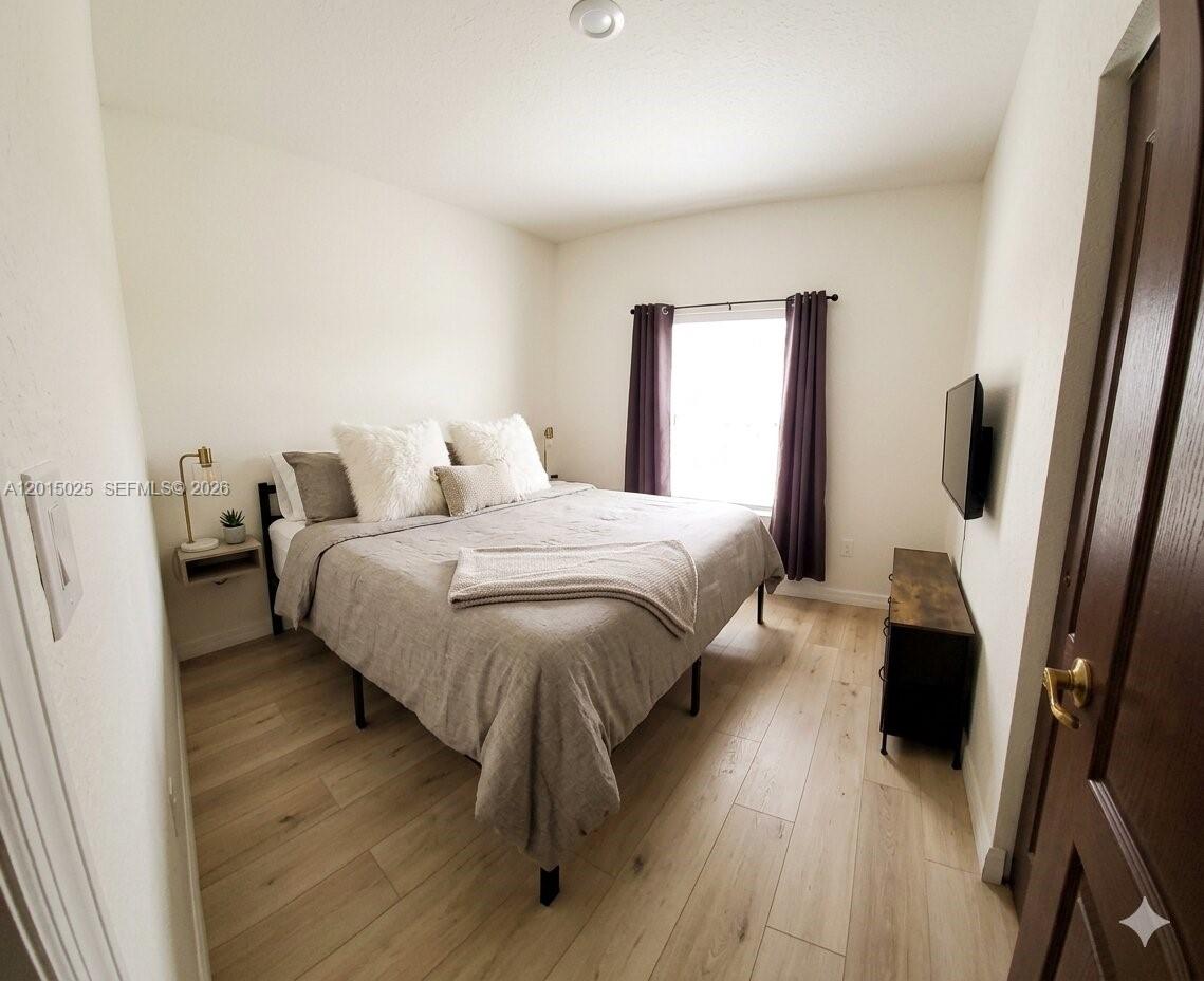 FOREST LAKES COUNTRY GARD - Residential