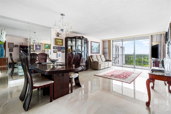2801 NE 183RD ST APT 1503W, AVENTURA, FL 33160 - Image e87be437be84f5b9e7bfda92a55ec7dd/2158830823