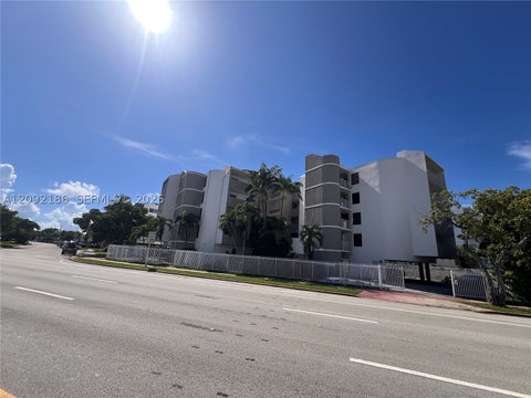 Photo of 2000 Biarritz Dr #407, Miami Beach, FL 33141 (MLS # A12092186)