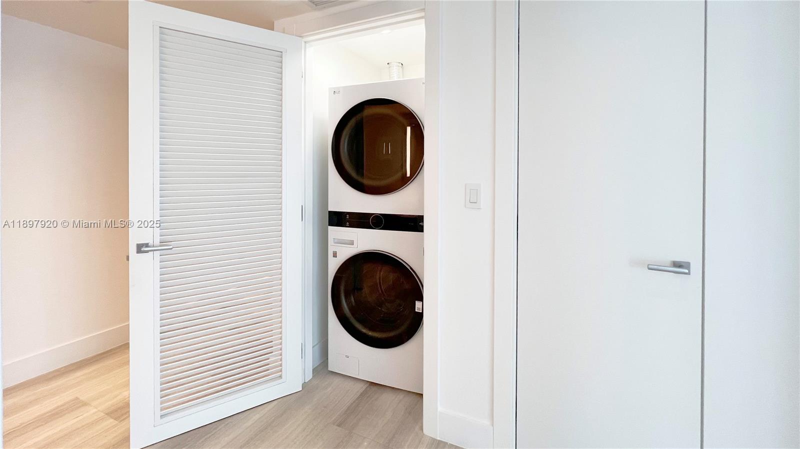 ECHO BRICKELL CONDO - Residential Lease