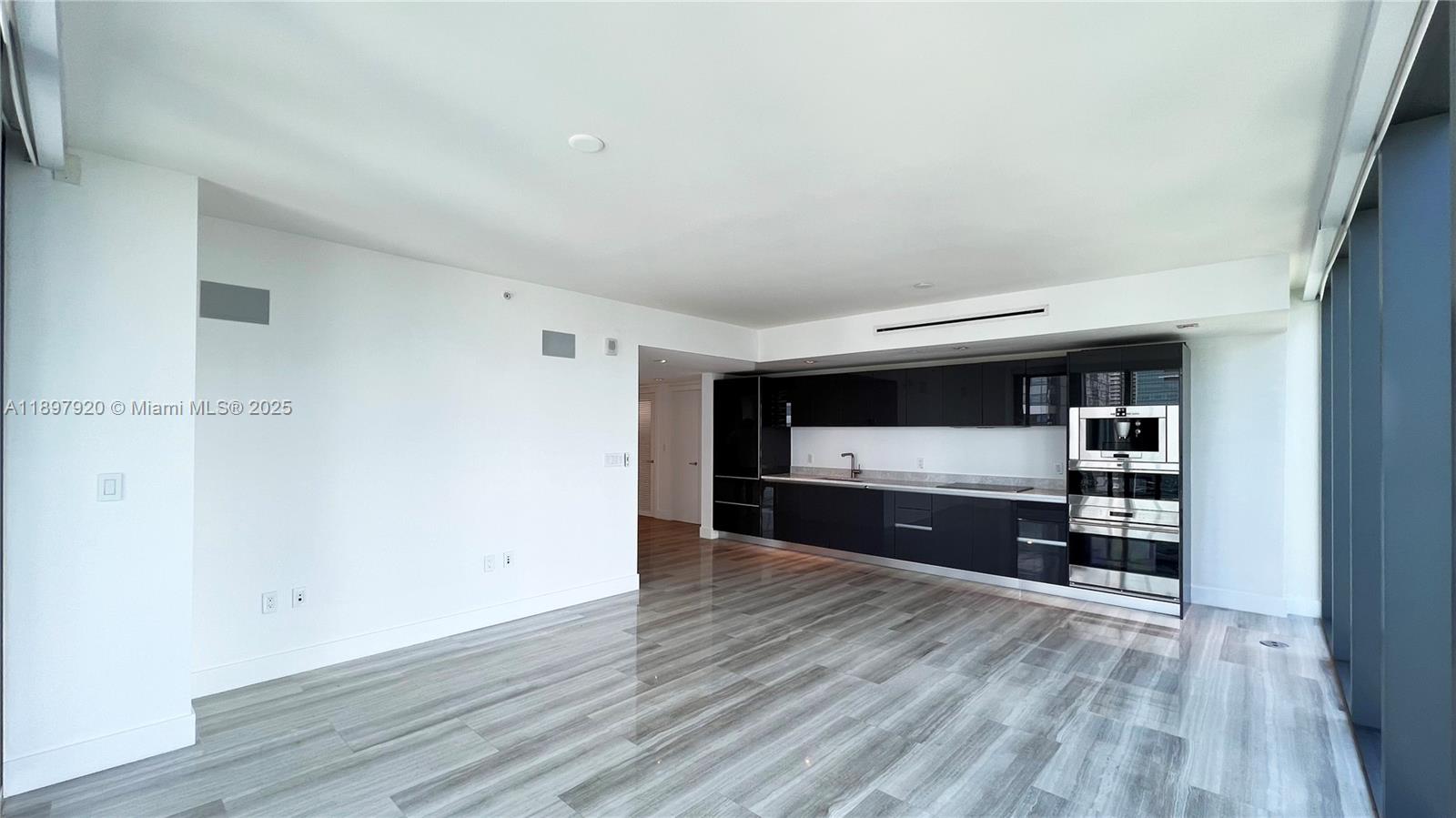 ECHO BRICKELL CONDO - Residential Lease
