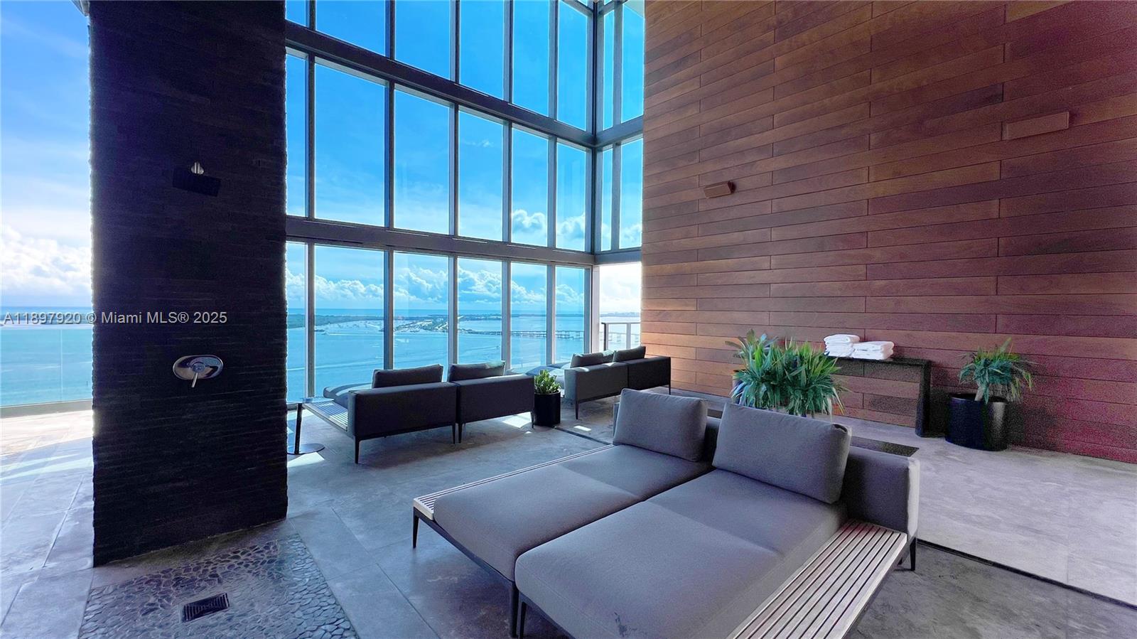 ECHO BRICKELL CONDO - Residential Lease