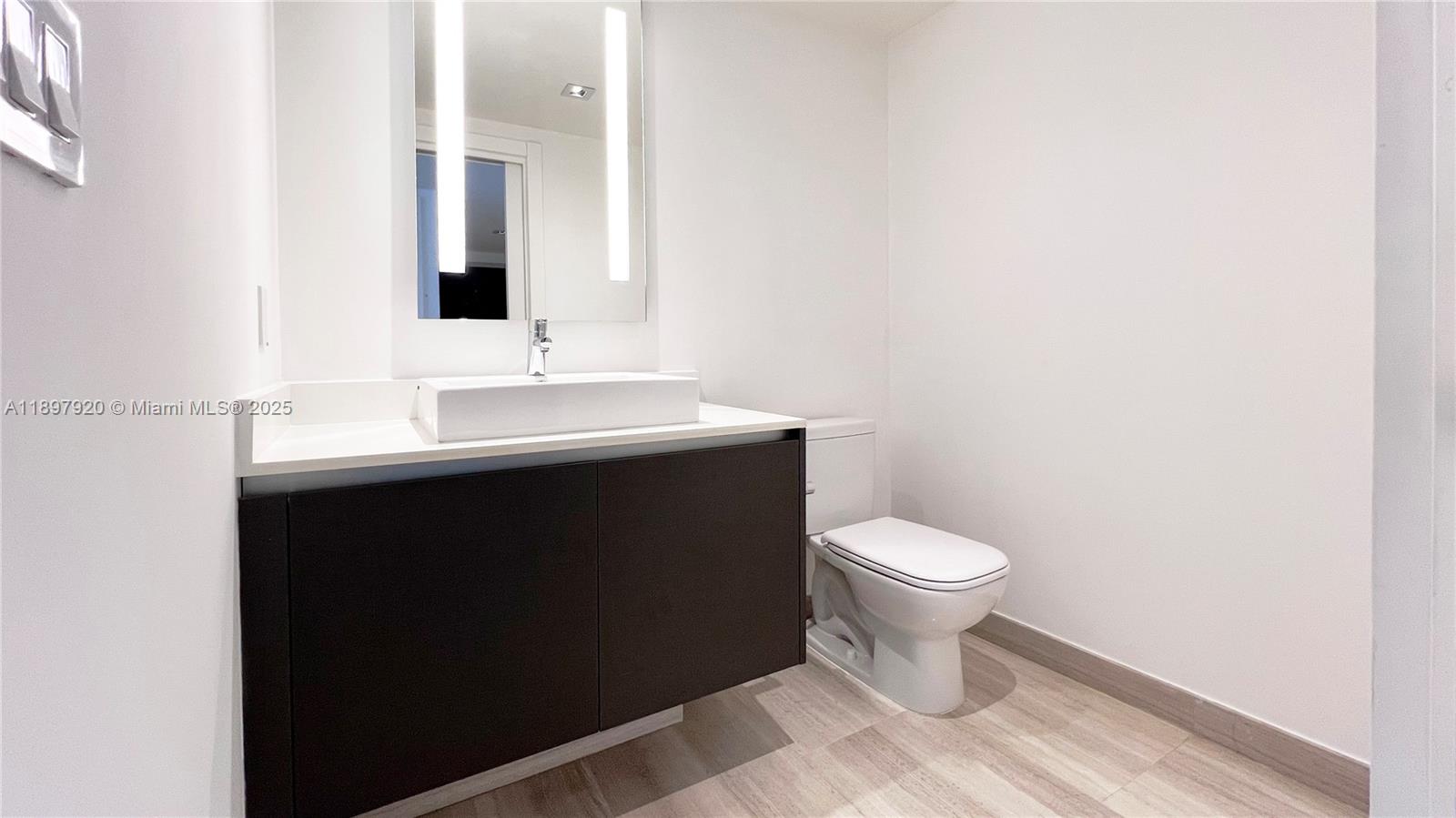 ECHO BRICKELL CONDO - Residential Lease