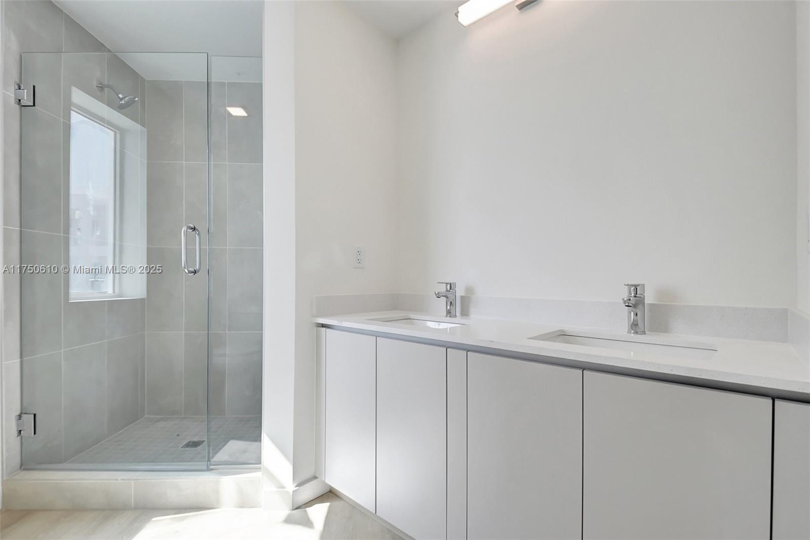 LAKE WORTH HEIGHTS - Residential Lease