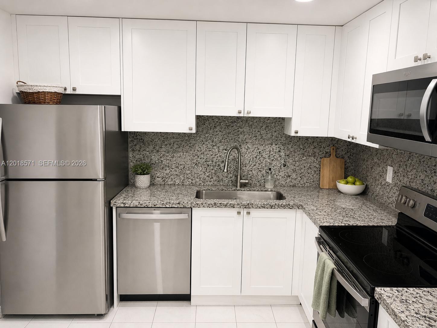 1833 S Ocean Dr 805