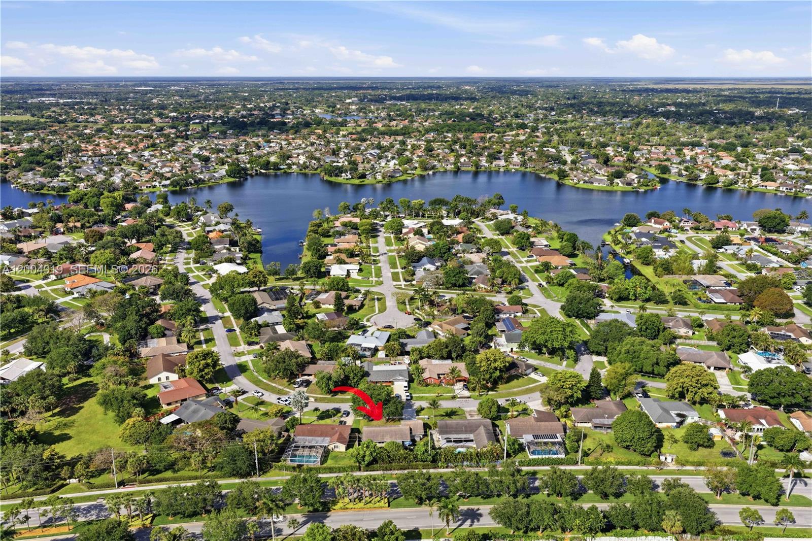 SOUTH SHORE 1 OF WELLINGTO - Residential