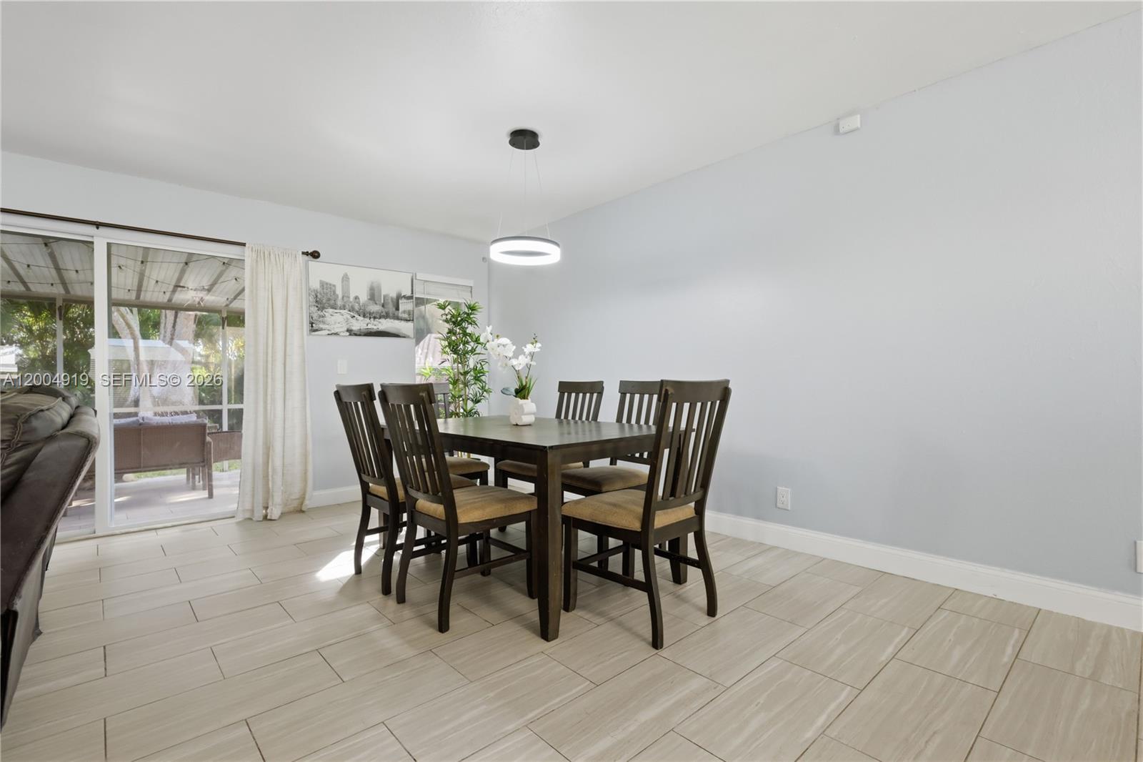 SOUTH SHORE 1 OF WELLINGTO - Residential