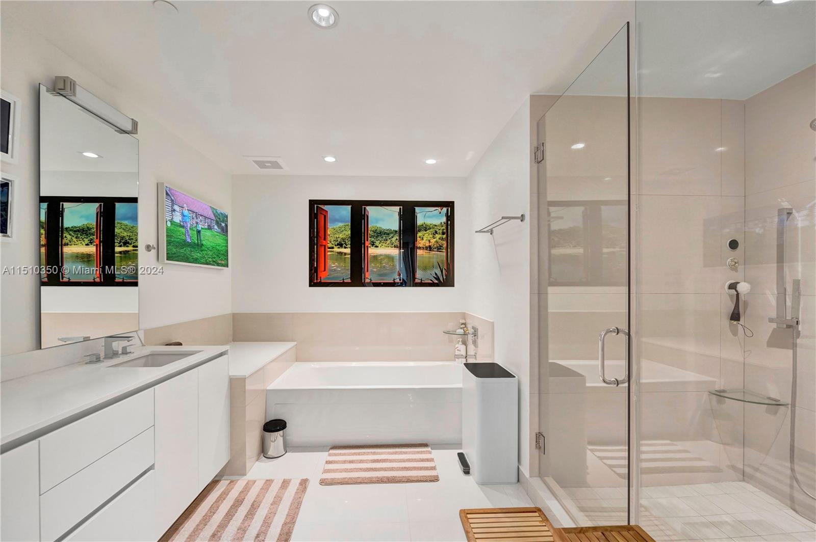 SAGE BEACH CONDO - Residential