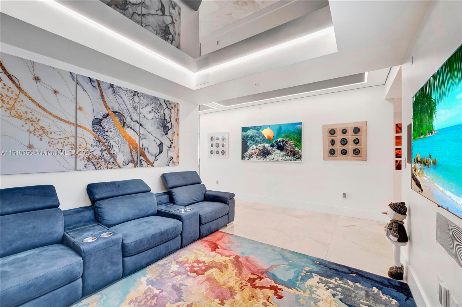 SAGE BEACH CONDO - Residential