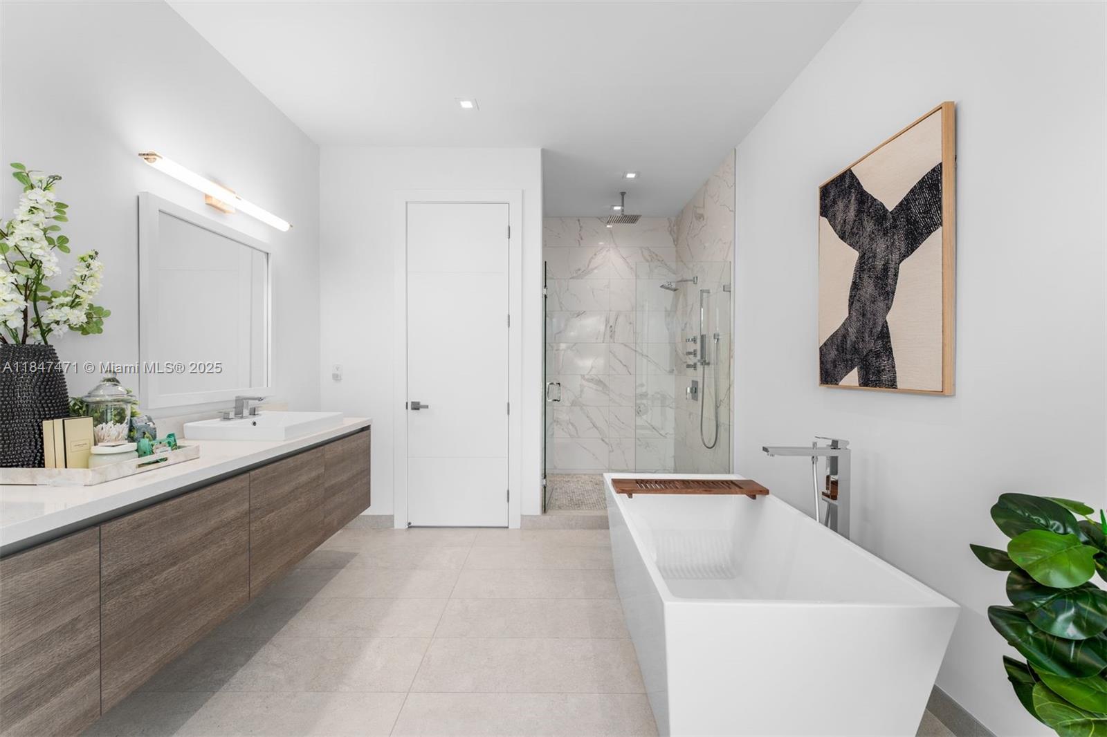 WESTON ESTATES - Residential