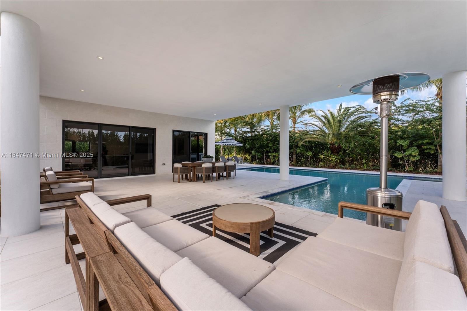 WESTON ESTATES - Residential