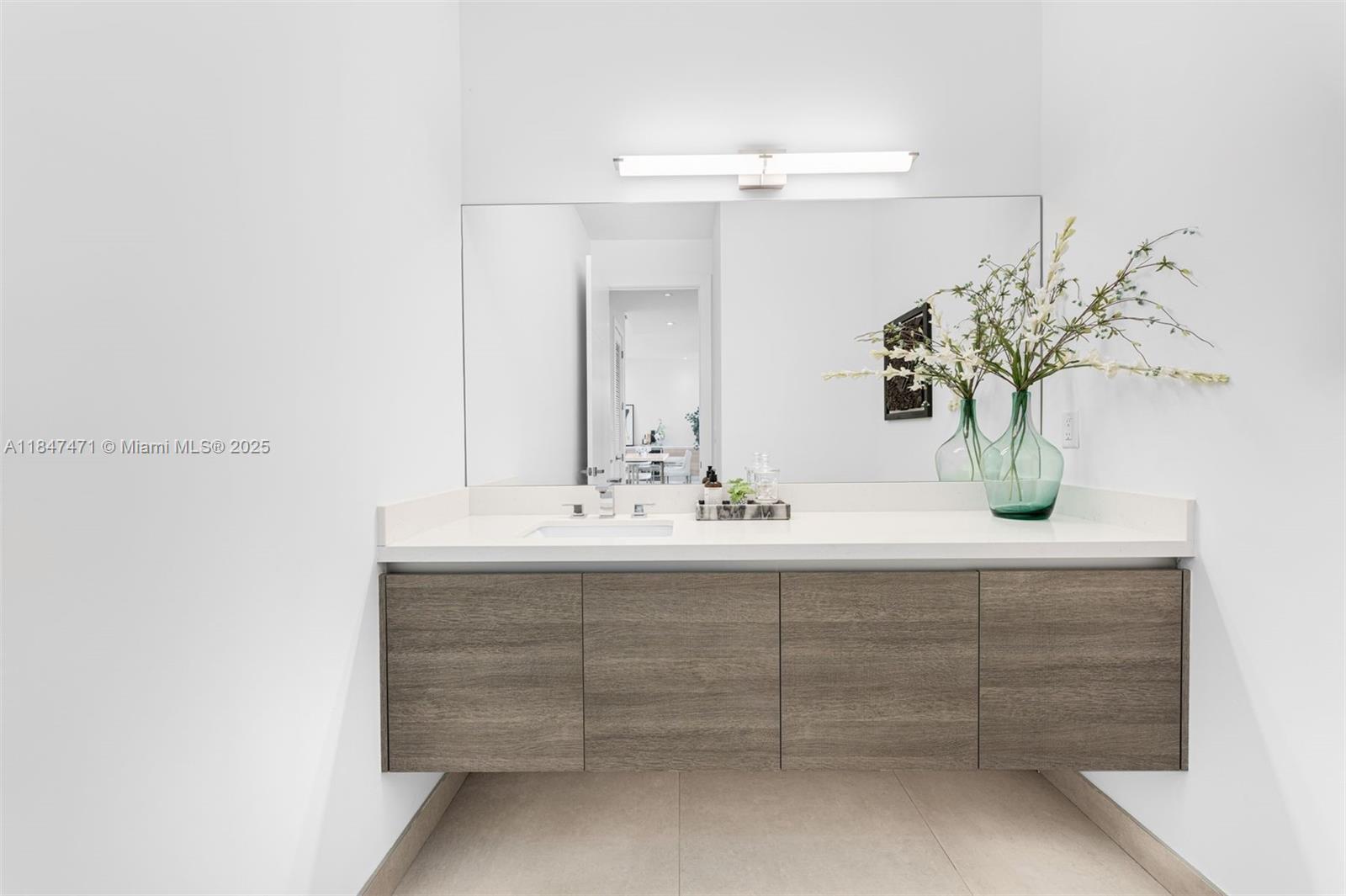 WESTON ESTATES - Residential