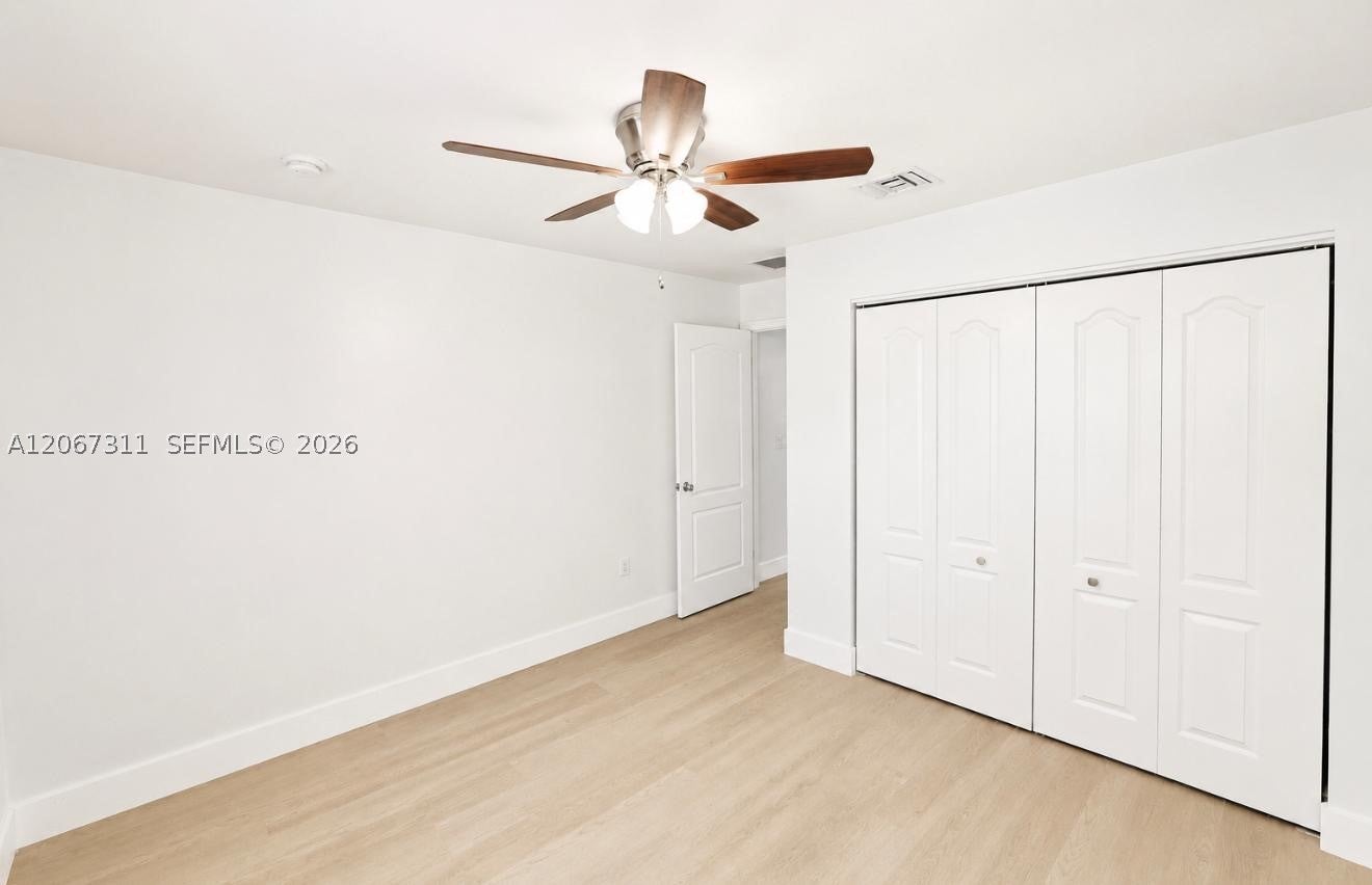13 S Royal Poinciana Blvd 20