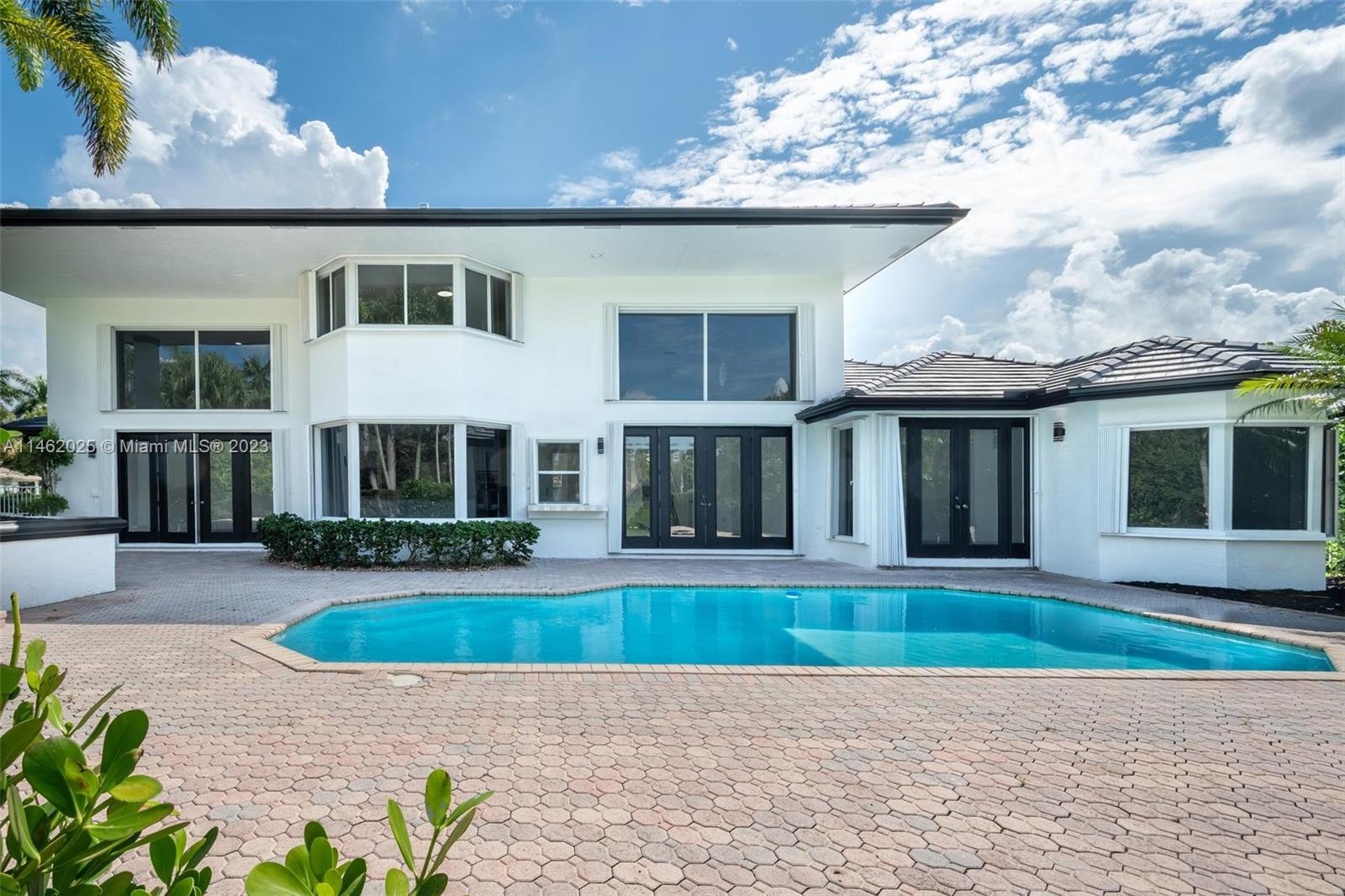 WESTRIDGE - Residential