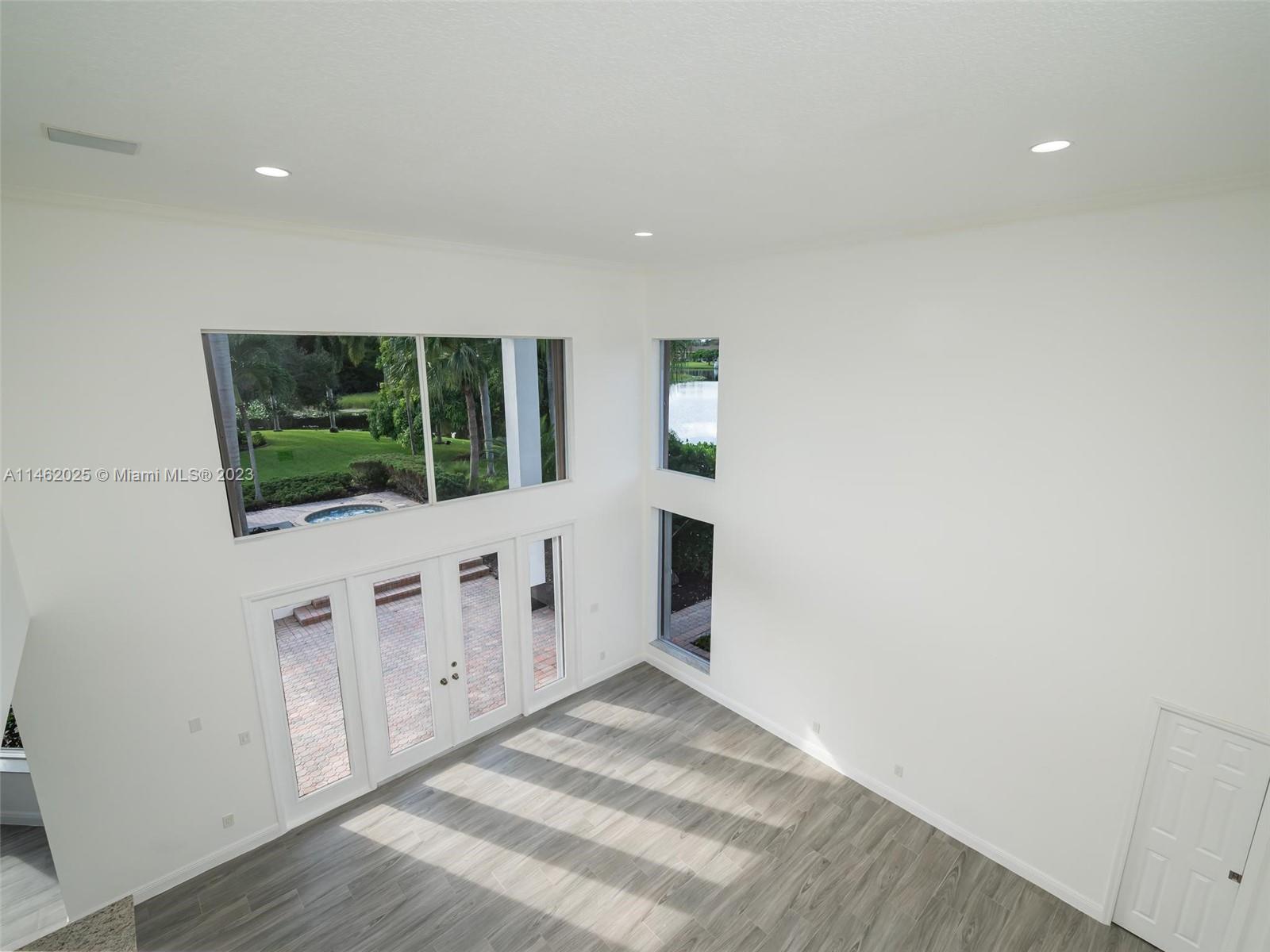 WESTRIDGE - Residential