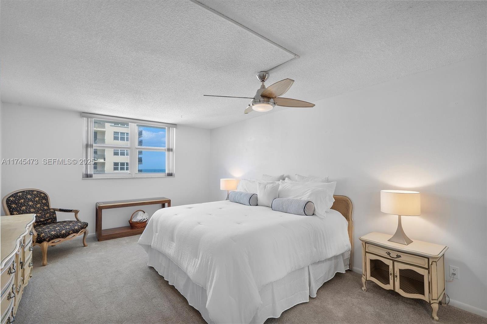 CAMBRIDGE TOWERS CONDO - Residential