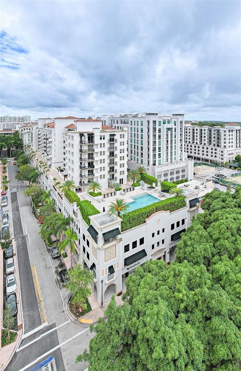 Condominium in Coral Gables FL 4100 Salzedo St.jpg