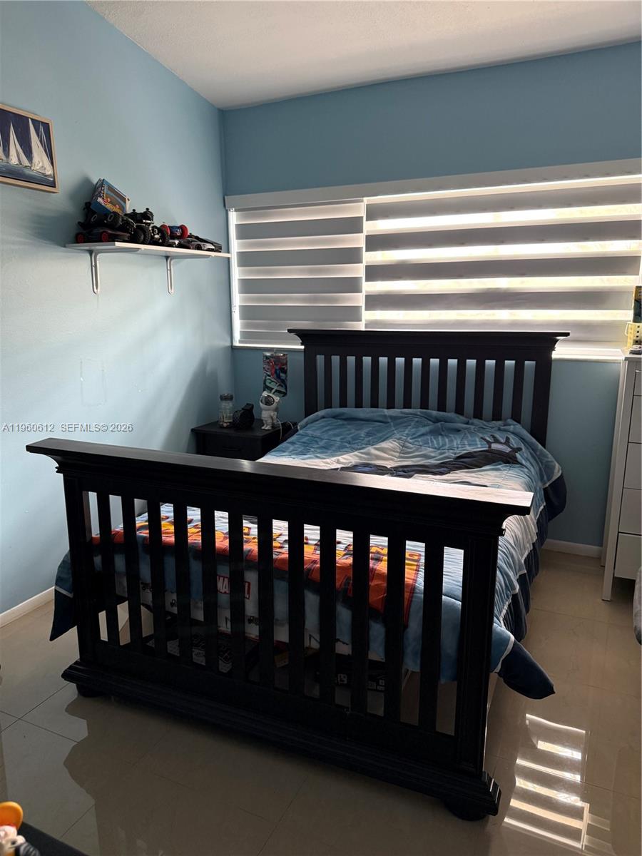 CATALONIA LAKE VILLAS - Residential