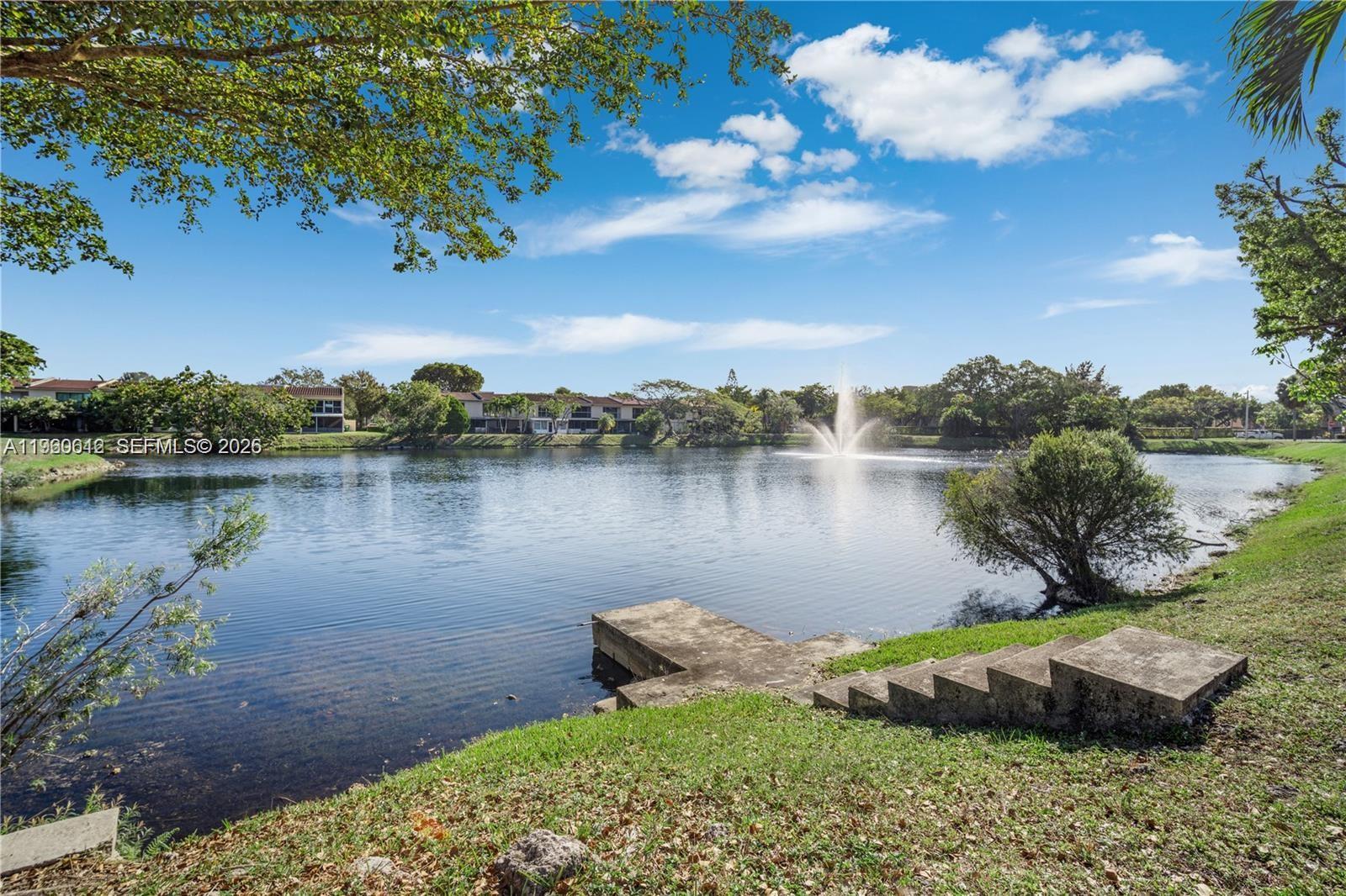 CATALONIA LAKE VILLAS - Residential