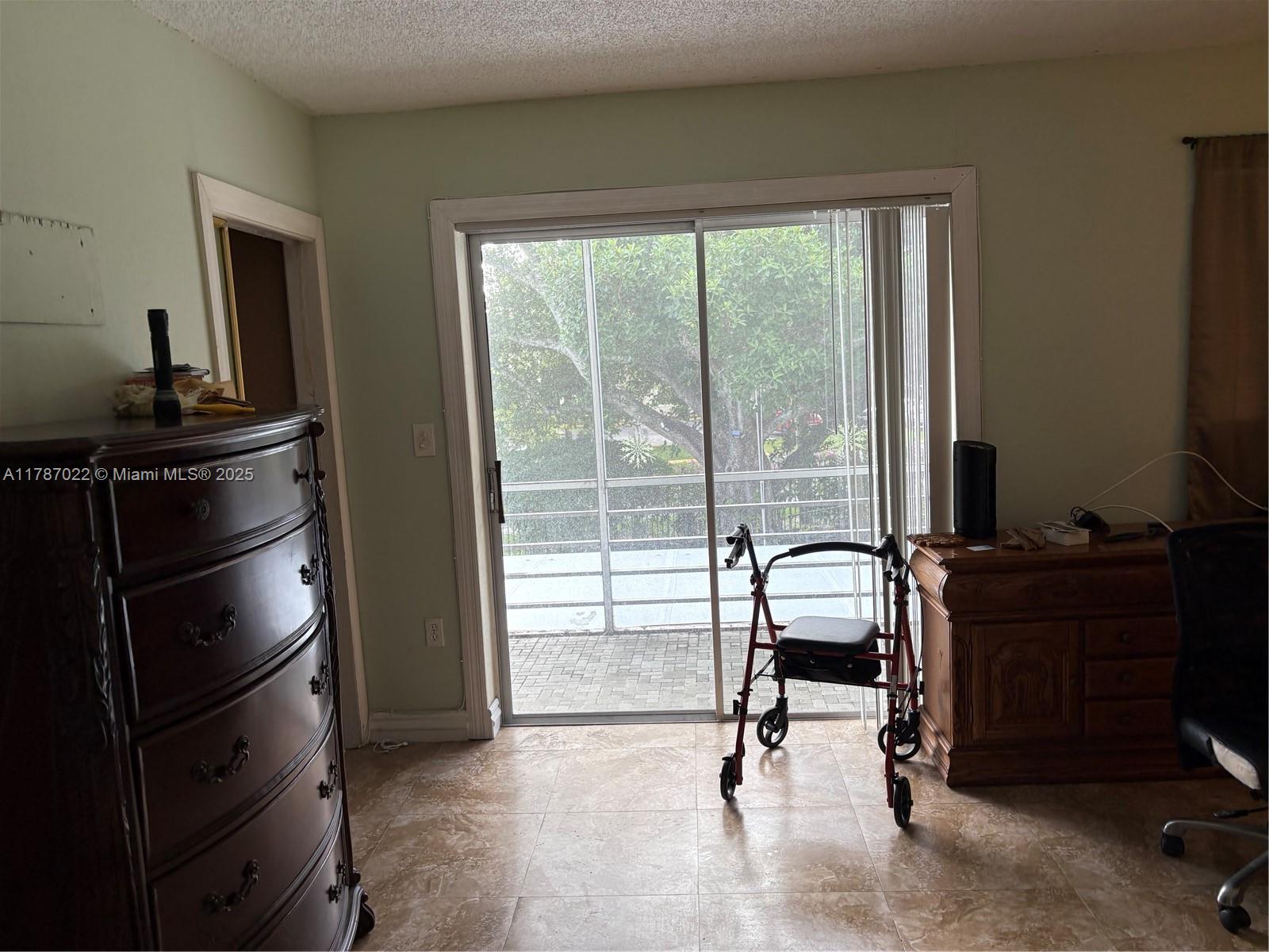 20311 Ne 2nd Ave 27, Miami, Broward County, Florida - 1 Bedrooms  
1 Bathrooms - 