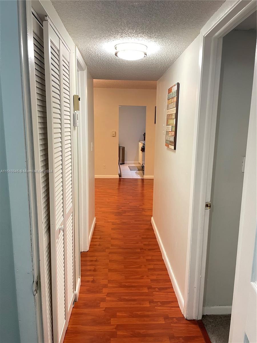 ARROWHEAD CONDO NO IX - Residential Lease