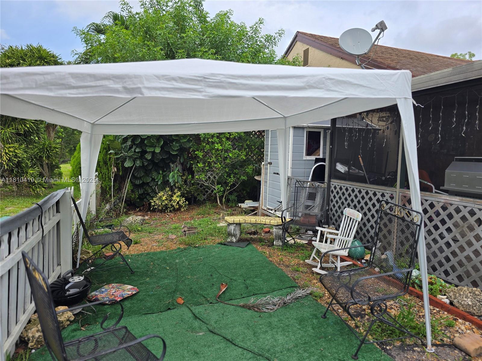 HAMMOCK OF SANDALFOOT - Residential