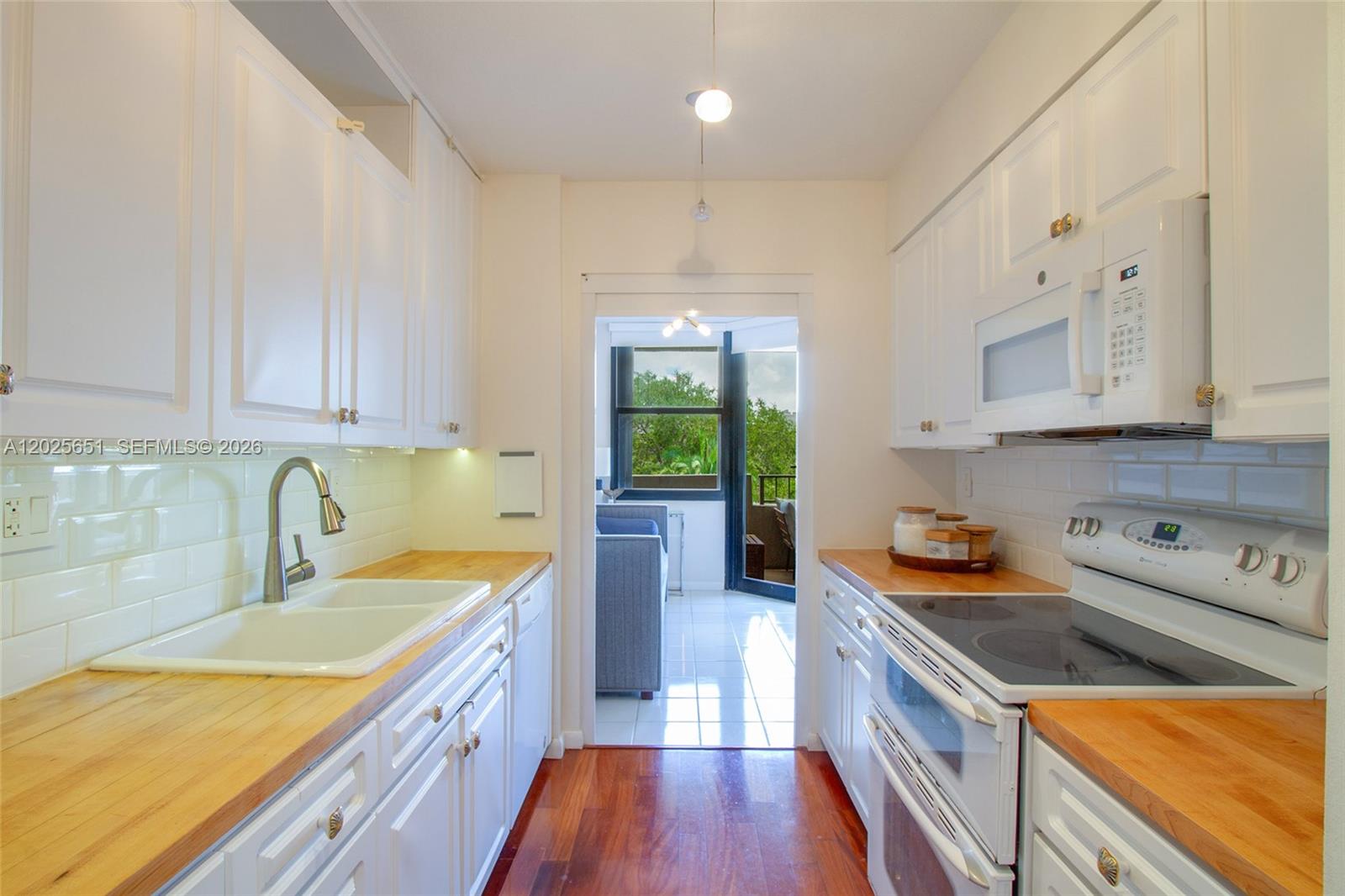KEY COLONY NO 4 CONDO - Residential