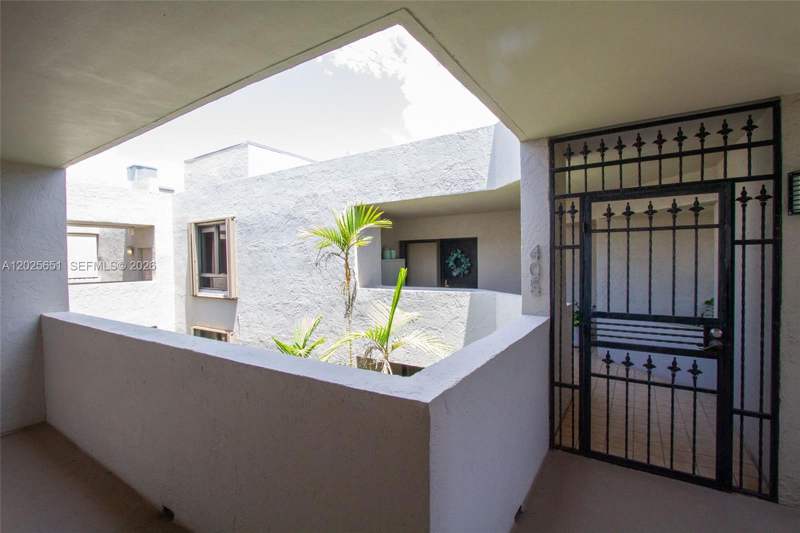 KEY COLONY NO 4 CONDO - Residential