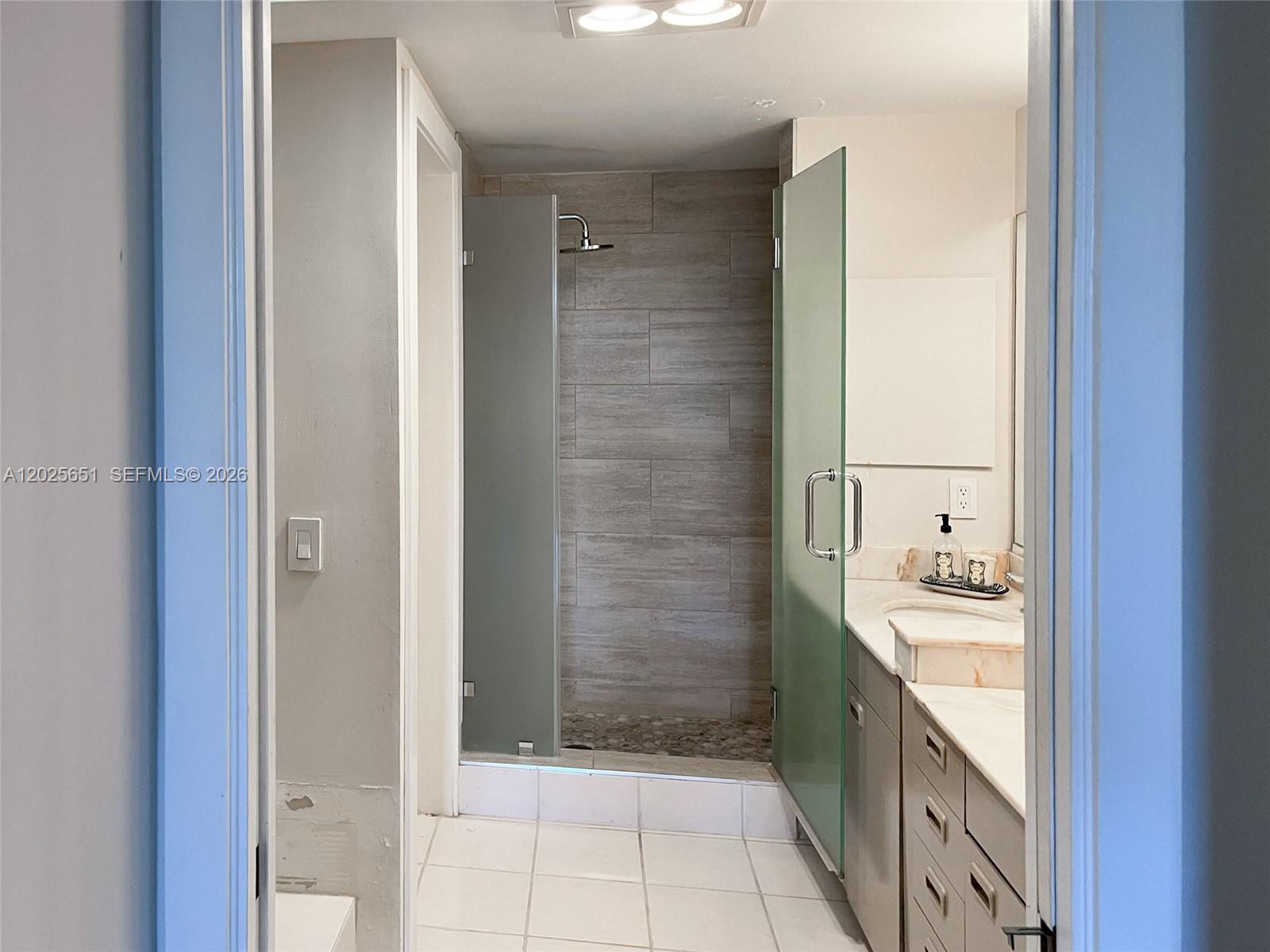 KEY COLONY NO 4 CONDO - Residential