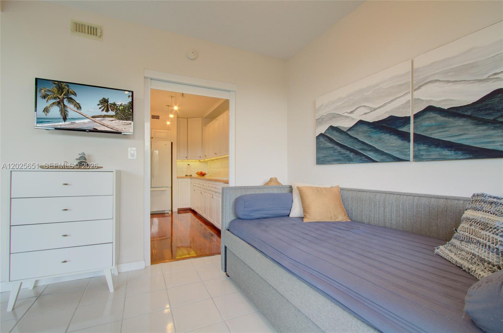 KEY COLONY NO 4 CONDO - Residential