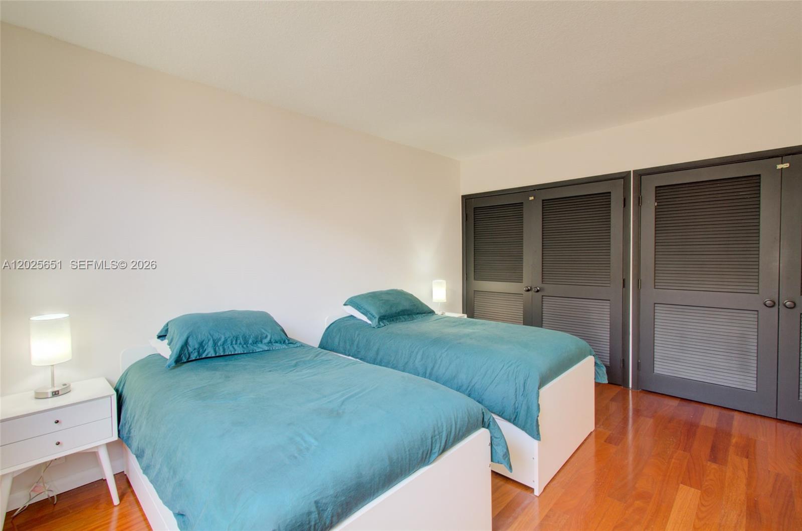 KEY COLONY NO 4 CONDO - Residential