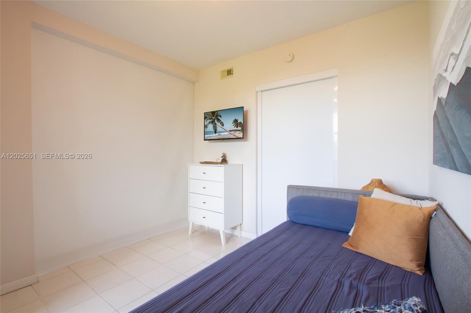KEY COLONY NO 4 CONDO - Residential