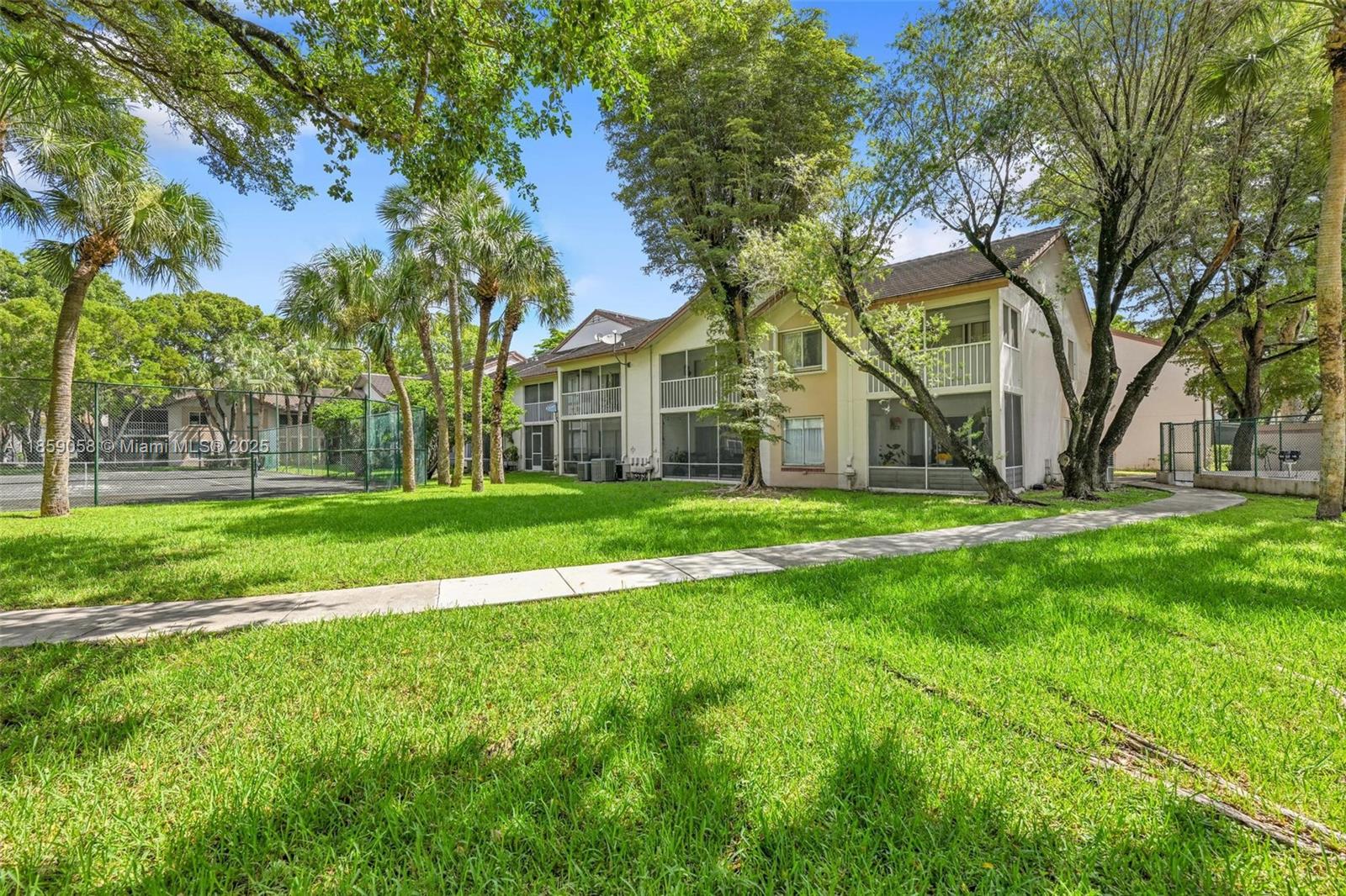 Parc Vista - Residential