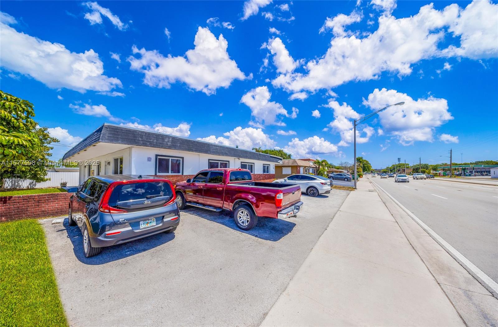 PEMBROKE PINES NO 3 - Residential Income