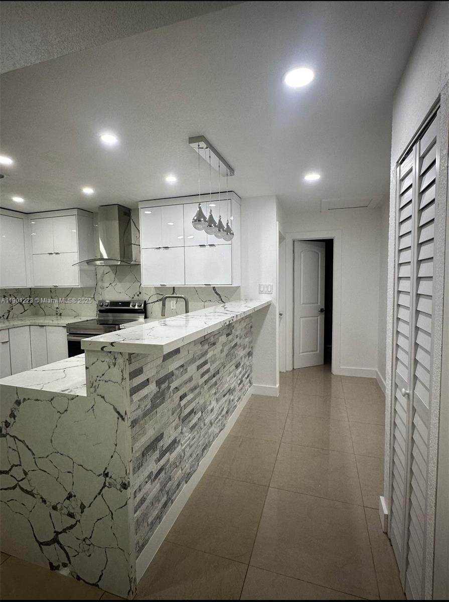 OAK PARK SEC 2 - Residential Lease