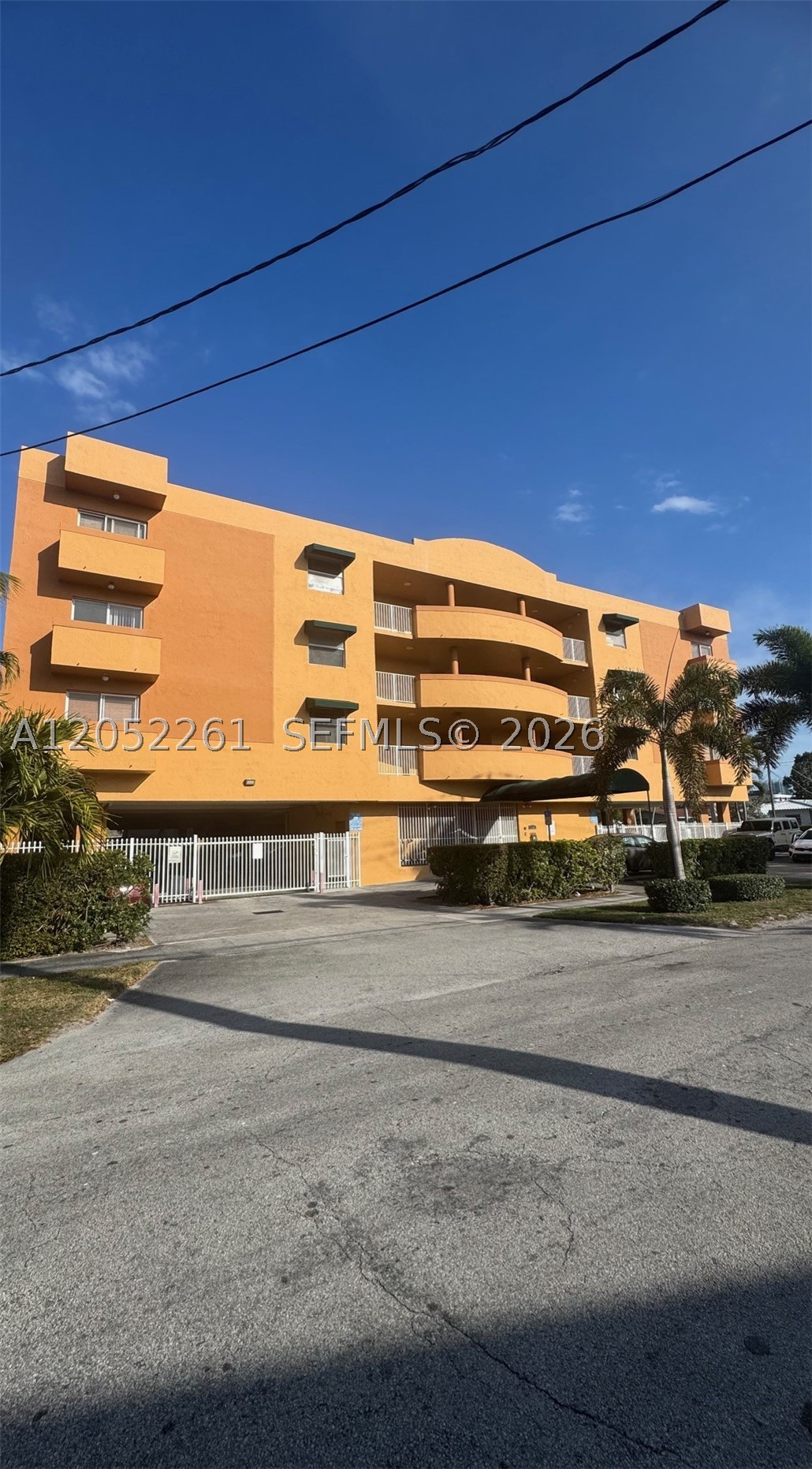2441 SW 31st Ave 303
