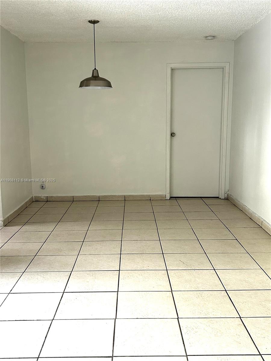 PLAZA OF AMERICAS CONDO P - Residential Lease