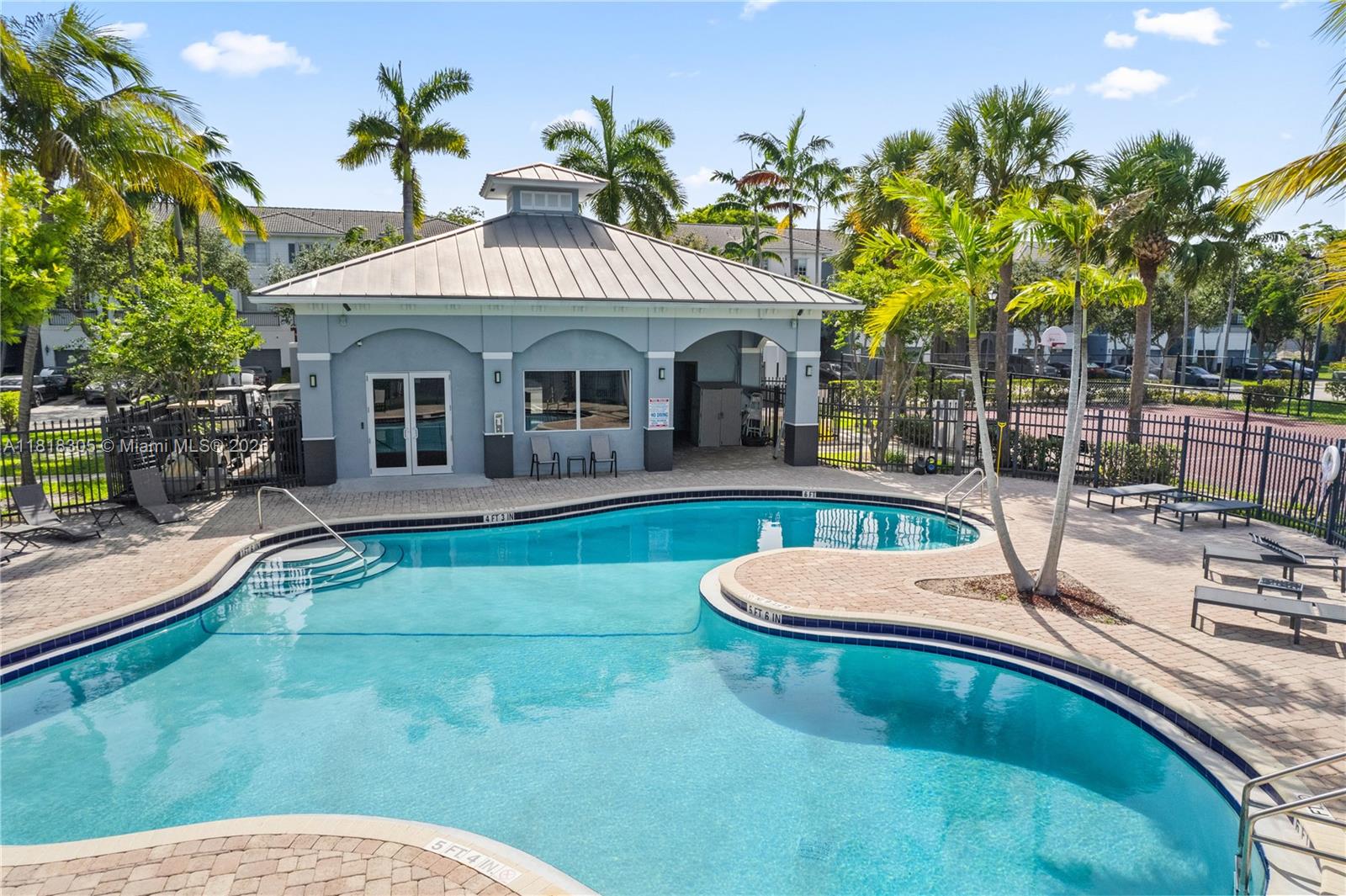 GEORGETOWN - Residential