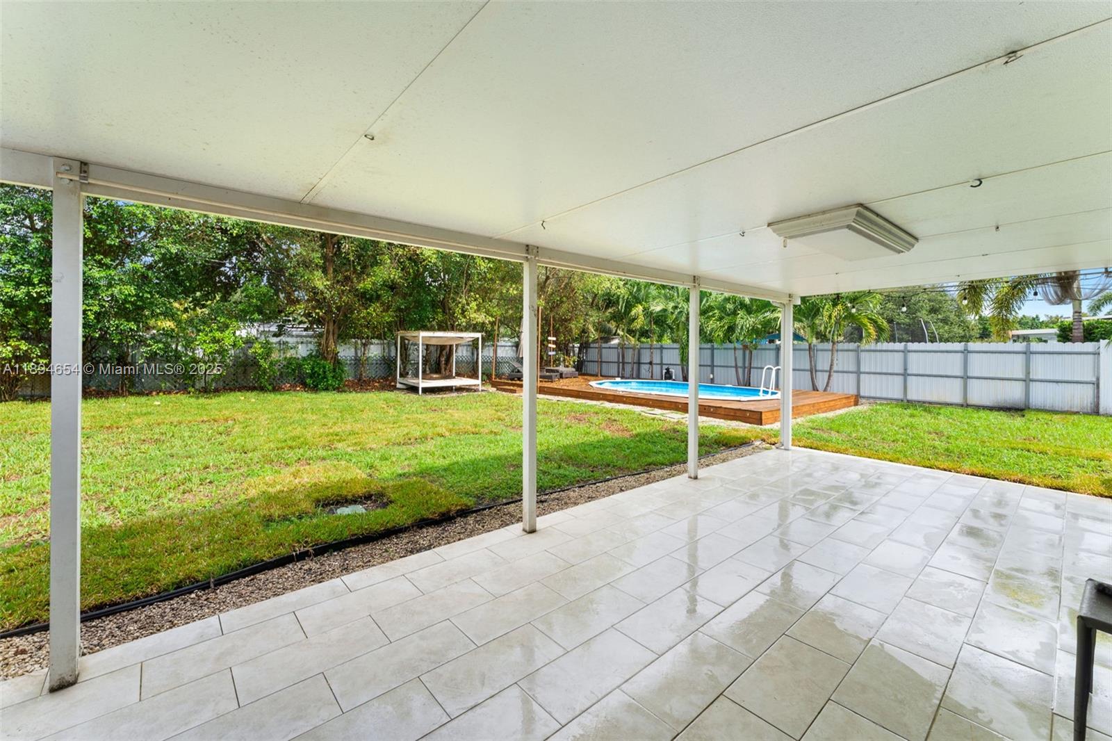 BUNCHE PARK - Residential