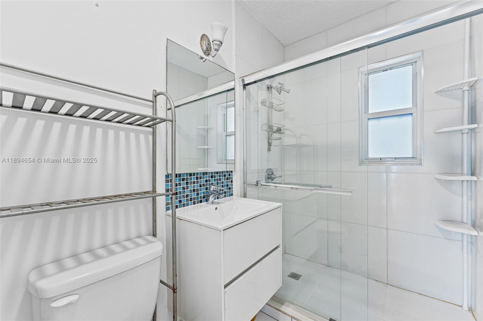 BUNCHE PARK - Residential