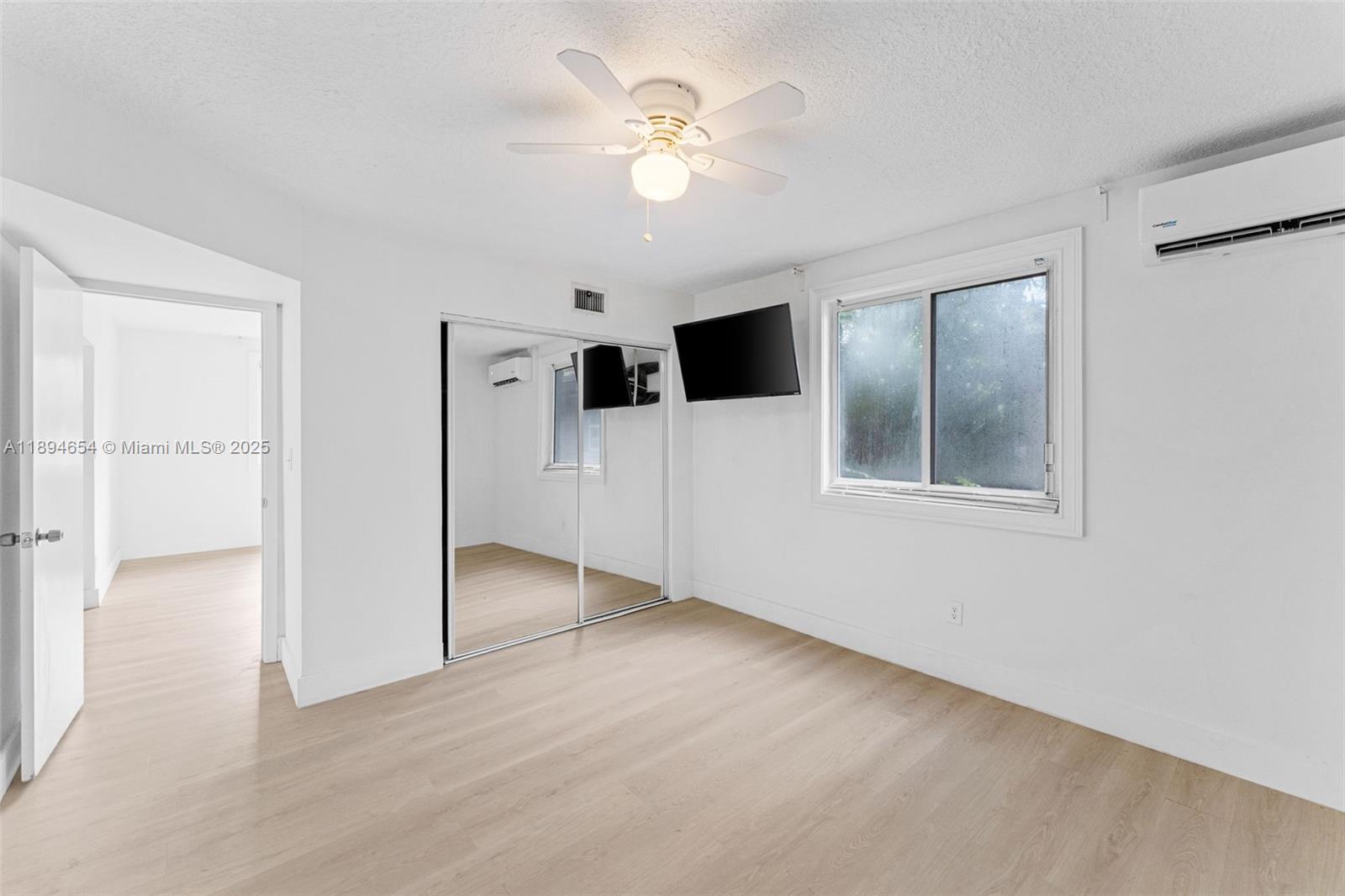 BUNCHE PARK - Residential