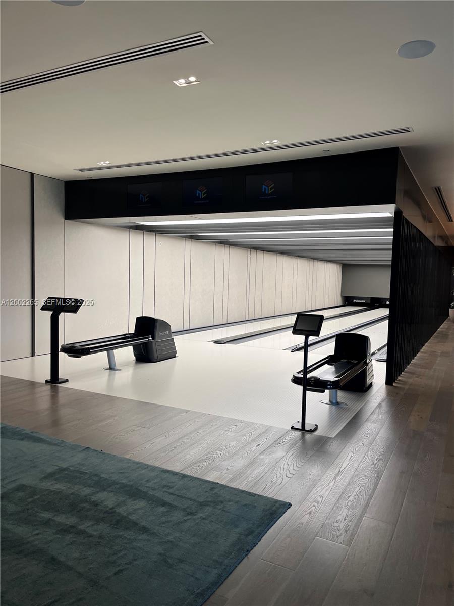 PARAISO BAY CONDO - Residential Lease