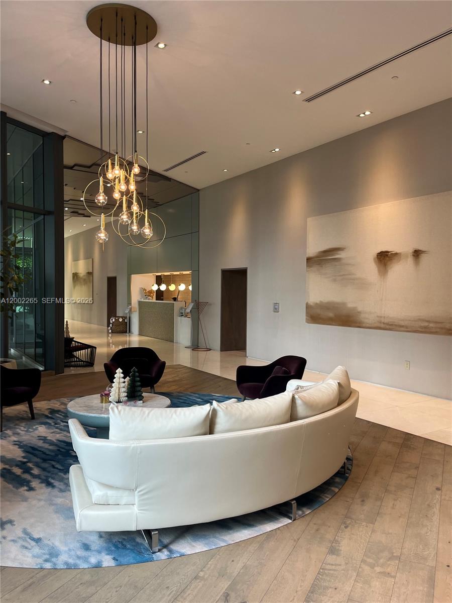 PARAISO BAY CONDO - Residential Lease